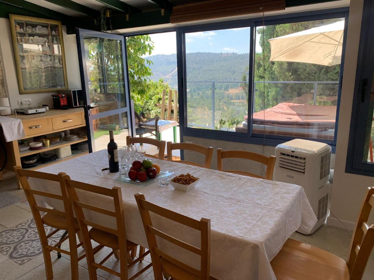 View Of The Valley Guest House Jeruzalem Buitenkant foto